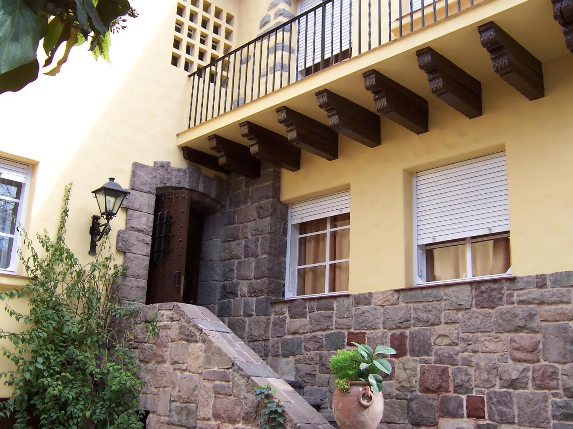 Alamo Hostel & Suites Mendoza Exterior photo